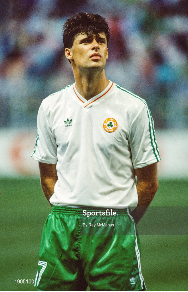 21 June 1990; Niall Quinn of Republic of Ireland ahead of the FIFA World Cup 1990 Group F match between Republic of Ireland and Netherlands at Stadio La Favorita in Palermo, Italy. Photo by Ray McManus/Sportsfile