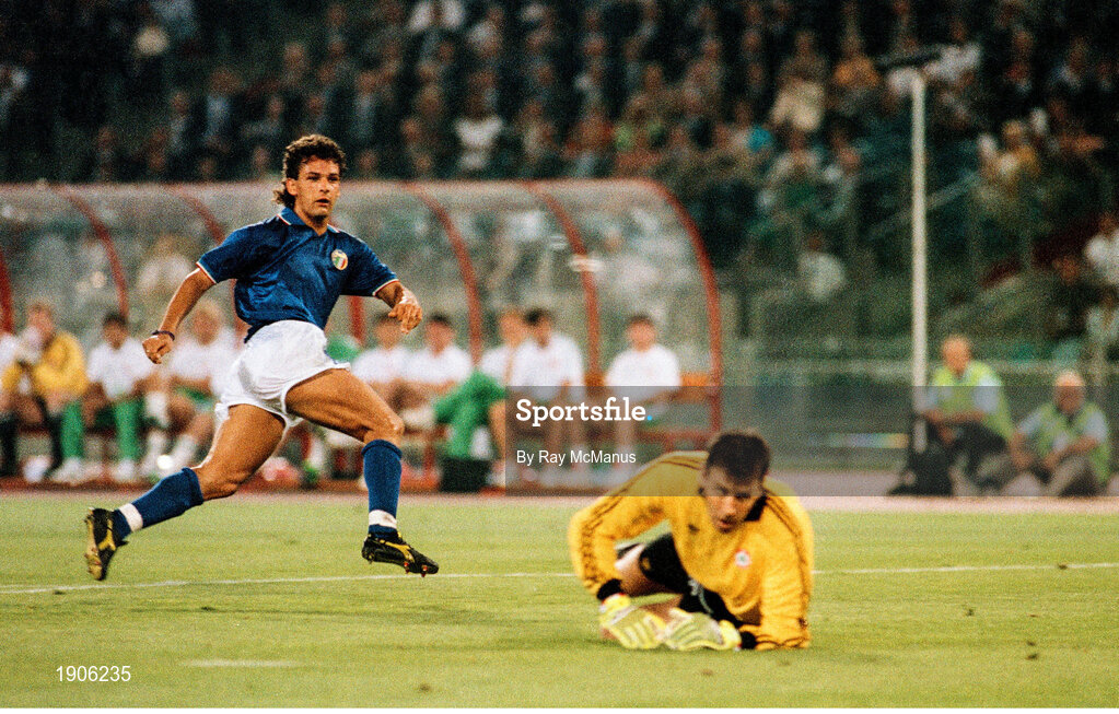 30 June 1990; Roberto Baggio of Italy scores a goal past Republic of Ireland goalkeeper Packie Bonner only for the goal to be disallowed for offside during the FIFA World Cup 1990 Quarter-Final match between Italy and Republic of Ireland at the Stadio Olimpico in Rome, Italy. Photo by Ray McManus/Sportsfile