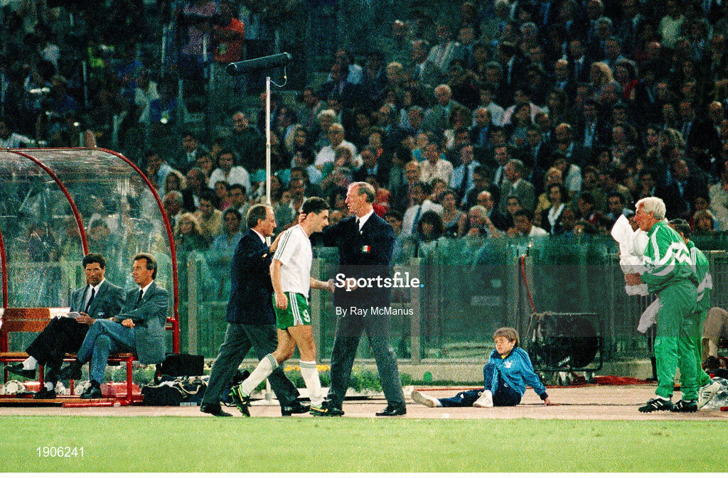 30 June 1990; John Aldridge of Republic of Ireland is greeted by manager Jack Charlton on being substituted during the FIFA World Cup 1990 Quarter-Final match between Italy and Republic of Ireland at the Stadio Olimpico in Rome, Italy. Photo by Ray McManus/Sportsfile