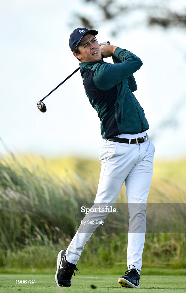 6 July 2020; Shaun Carter watches his tee shot on the first during the Flogas Irish Scratch Series at the Seapoint Golf Club in Termonfeckin, Louth. Photo by Seb Daly/Sportsfile