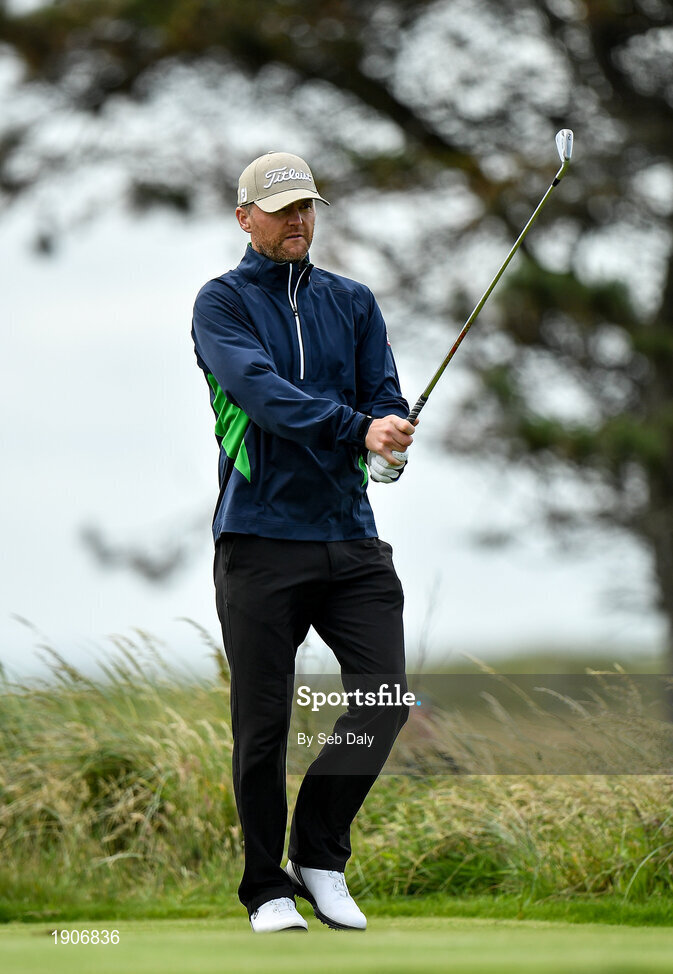 6 July 2020; Michael Hoey after teeing off on the first during the Flogas Irish Scratch Series at the Seapoint Golf Club in Termonfeckin, Louth. Photo by Seb Daly/Sportsfile
