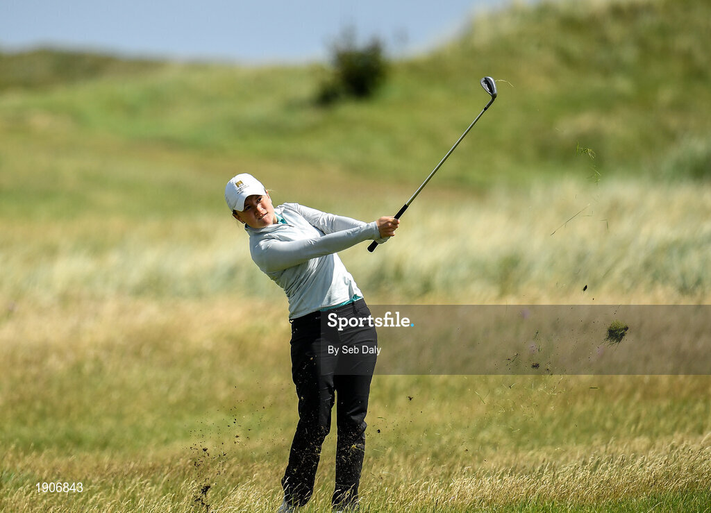 6 July 2020; Kate Dwyer plays from the rough onto the 10th green during the Flogas Irish Scratch Series at the Seapoint Golf Club in Termonfeckin, Louth. Photo by Seb Daly/Sportsfile
