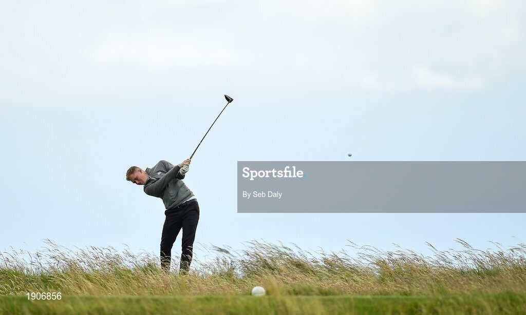6 July 2020; Joel Funnell plays his tee shot on the 12th during the Flogas Irish Scratch Series at the Seapoint Golf Club in Termonfeckin, Louth. Photo by Seb Daly/Sportsfile
