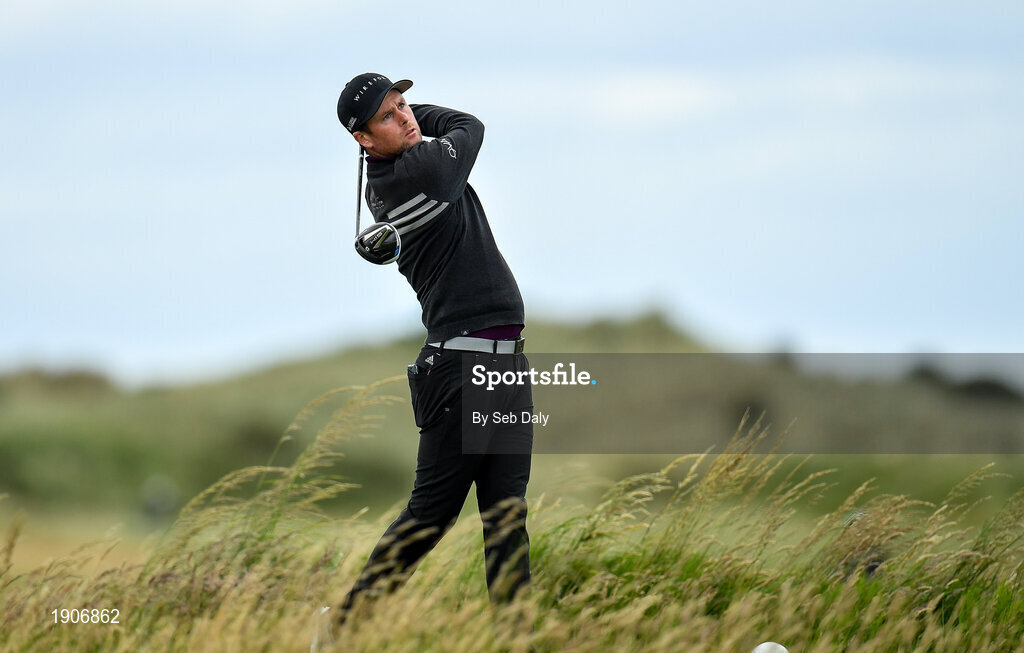 6 July 2020; Johnny Caldwell watches his tee shot on the 11th during the Flogas Irish Scratch Series at the Seapoint Golf Club in Termonfeckin, Louth. Photo by Seb Daly/Sportsfile