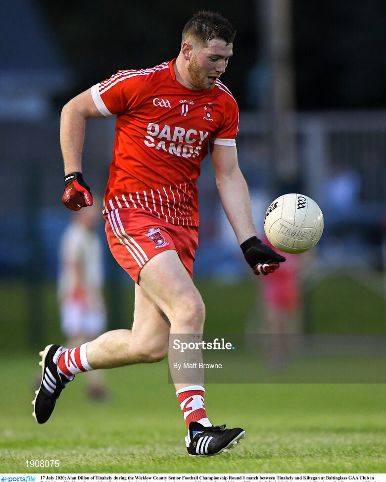 17 July 2020; Alan Dillon of Tinahely during the Wicklow County Senior Football Championship Round 1 match between Tinahely and Kiltegan at Baltinglass GAA Club in Baltinglass, Wicklow. Competitive GAA matches have been approved to return following the guidelines of Phase 3 of the Irish Government’s Roadmap for Reopening of Society and Business and protocols set down by the GAA governing authorities. With games having been suspended since March, competitive games can take place with updated protocols including a limit of 200 individuals at any one outdoor event, including players, officials and a limited number of spectators, with social distancing, hand sanitisation and face masks being worn by those in attendance among other measures in an effort to contain the spread of the Coronavirus (COVID-19) pandemic. Photo by Matt Browne/Sportsfile
