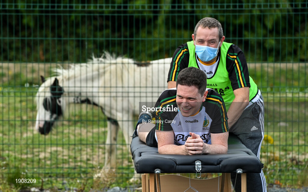 18 July 2020; John O'Riordan of Thomas Davis receives treatment from team physio Carl O'Toole ahead of the Dublin County Senior Hurling Championship Group 4 Round 1 match between Cuala and Thomas Davis at Bray Emmets GAA club in Bray, Wicklow. Competitive GAA matches have been approved to return following the guidelines of Phase 3 of the Irish Government’s Roadmap for Reopening of Society and Business and protocols set down by the GAA governing authorities. With games having been suspended since March, competitive games can take place with updated protocols including a limit of 200 individuals at any one outdoor event, including players, officials and a limited number of spectators, with social distancing, hand sanitisation and face masks being worn by those in attendance among other measures in an effort to contain the spread of the Coronavirus (COVID-19) pandemic. Photo by Ramsey Cardy/Sportsfile