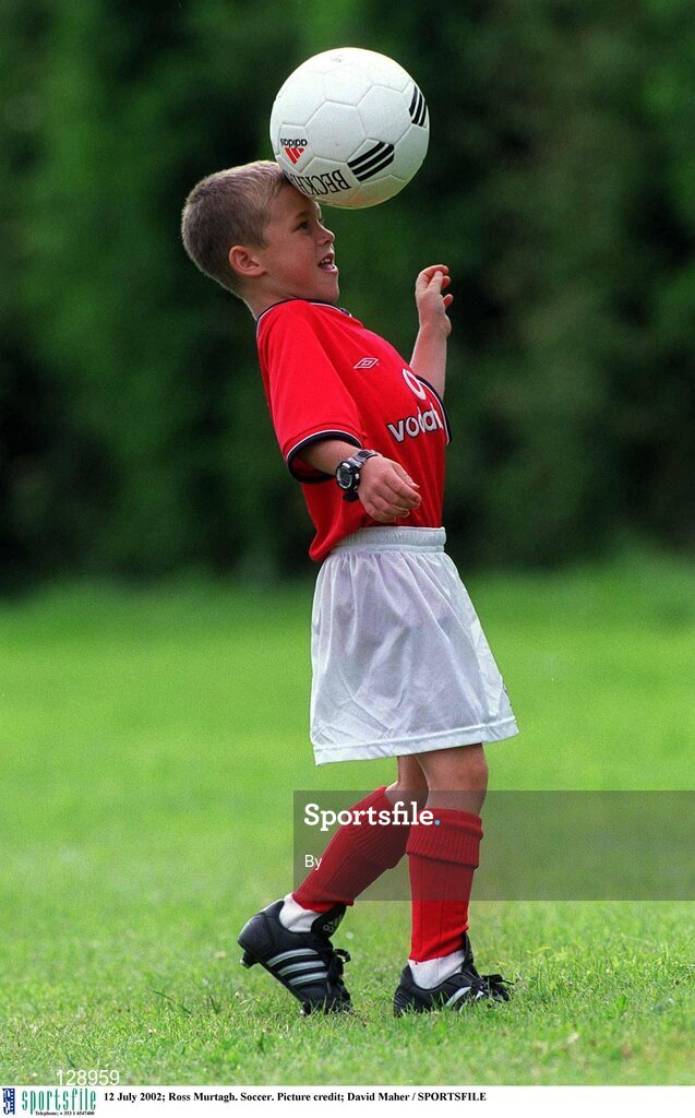 12 July 2002; Ross Murtagh. Soccer. Picture credit; David Maher / SPORTSFILE