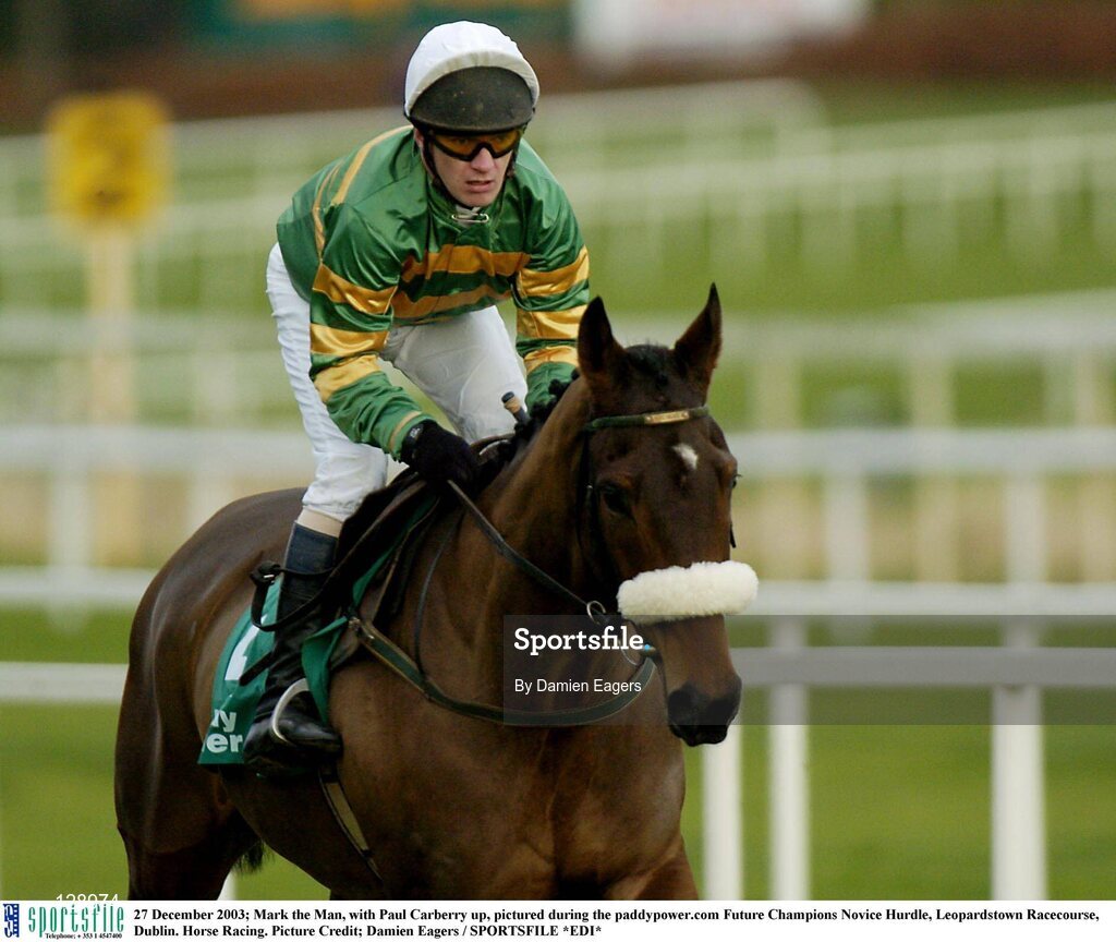 27 December 2003; Mark the Man, with Paul Carberry up, pictured during the paddypower.com Future Champions Novice Hurdle, Leopardstown Racecourse, Dublin. Horse Racing. Picture Credit; Damien Eagers / SPORTSFILE *EDI*