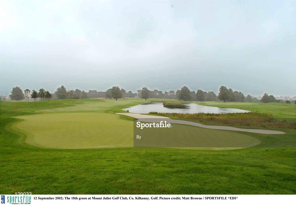 12 September 2002; The 18th green at Mount Juliet Golf Club, Co. Kilkenny. Golf. Picture credit; Matt Browne / SPORTSFILE *EDI*