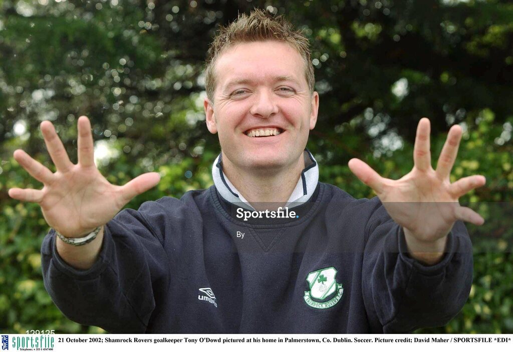 21 October 2002; Shamrock Rovers goalkeeper Tony O'Dowd pictured at his home in Palmerstown, Co. Dublin. Soccer. Picture credit; David Maher / SPORTSFILE *EDI*