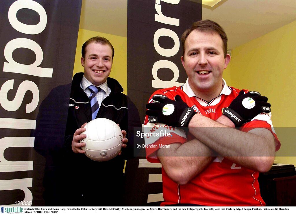5 March 2003; Cork and Nemo Rangers footballer Colin Corkery with Dave McCarthy, Marketing manager, Lee Sports Distributors, and the new Uhlsport gaelic football gloves that Corkery helped design. Football. Picture credit; Brendan Moran / SPORTSFILE *EDI*