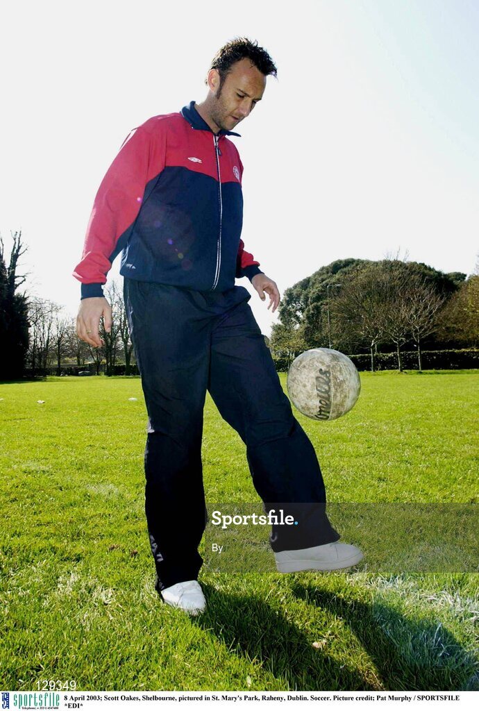 8 April 2003; Scott Oakes, Shelbourne, pictured in St. Mary's Park, Raheny, Dublin. Soccer. Picture credit; Pat Murphy / SPORTSFILE *EDI*