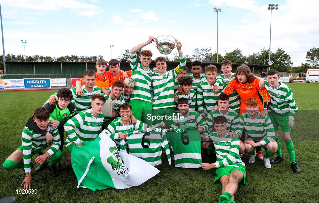23 August 2020; Killarney Celtic players celebrate following the FAI Youth Cup Final match between Killarney Celtic and Douglas Hall at Mounthawk Park in Tralee, Kerry. Photo by Michael P Ryan/Sportsfile