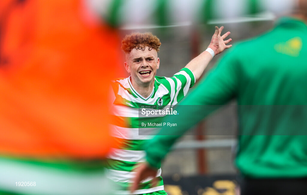 23 August 2020; Terry Sparling of Killarney Celtic celebrates after scoring his side's third goal during the FAI Youth Cup Final match between Killarney Celtic and Douglas Hall at Mounthawk Park in Tralee, Kerry. Photo by Michael P Ryan/Sportsfile