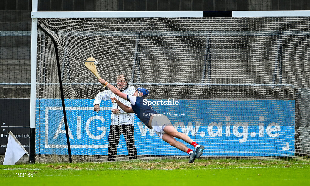 20 September 2020; Cuala goalkeeper Seán Brennan saves a penalty taken by Paul Ryan of Ballyboden St Enda's, only for Conal Keaney of Ballyboden St Enda's to score a goal from the rebound, during the Dublin County Senior Hurling Championship Final match between Ballyboden St Enda's and Cuala at Parnell Park in Dublin. Photo by Piaras Ó Mídheach/Sportsfile