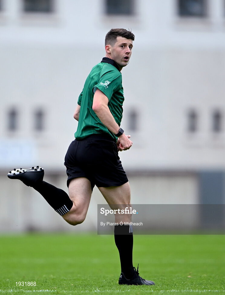 20 September 2020; Referee Seán Stack during the Dublin County Senior Hurling Championship Final match between Ballyboden St Enda's and Cuala at Parnell Park in Dublin. Photo by Piaras Ó Mídheach/Sportsfile