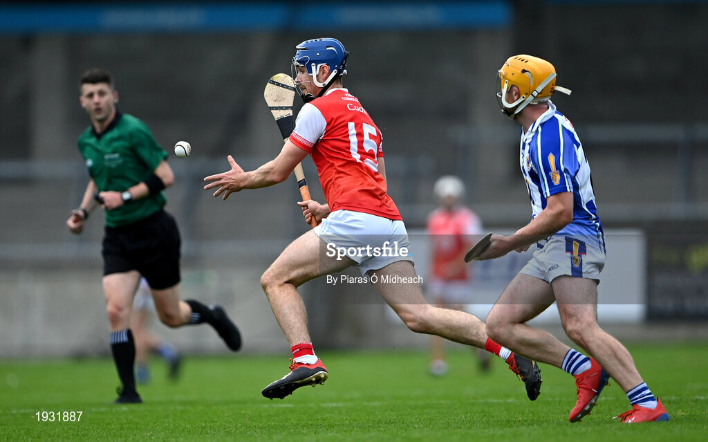 20 September 2020; Seán Moran of Cuala gets away from Stephen O'Connor of Ballyboden St Enda's during the Dublin County Senior Hurling Championship Final match between Ballyboden St Enda's and Cuala at Parnell Park in Dublin. Photo by Piaras Ó Mídheach/Sportsfile