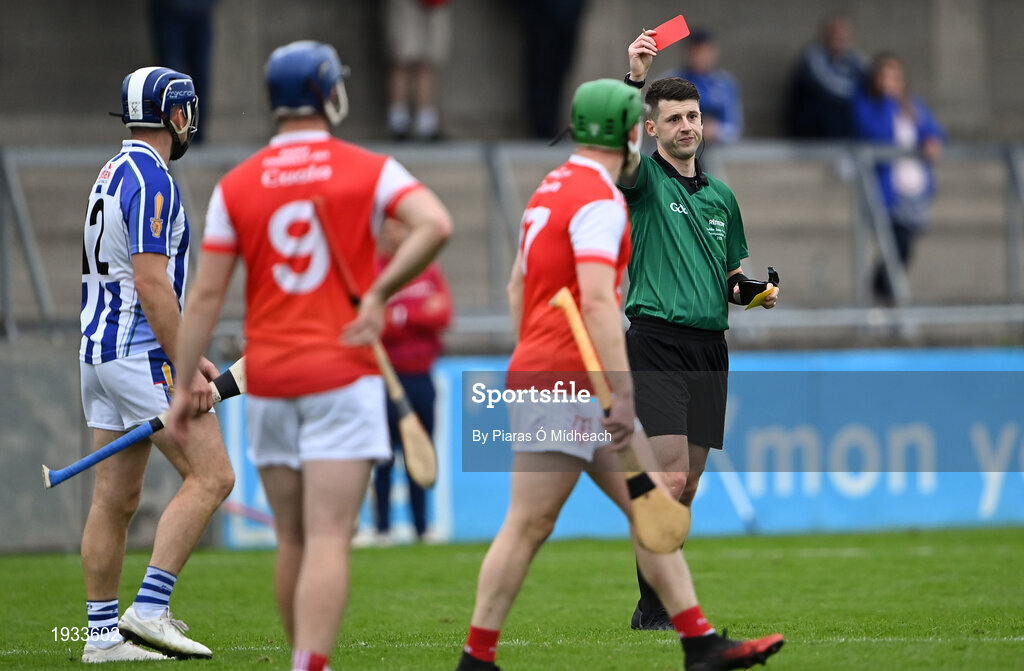 20 September 2020; Referee Seán Stack shows the red card to Conal Keaney of Ballyboden St Enda's, left, for a second yellow card offence during the Dublin County Senior Hurling Championship Final match between Ballyboden St Enda's and Cuala at Parnell Park in Dublin. Photo by Piaras Ó Mídheach/Sportsfile