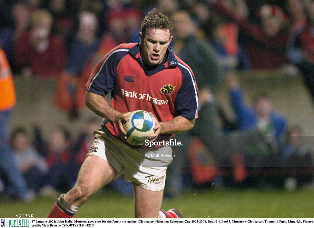 17 January 2004; John Kelly, Munster, goes over for the fourth try against Gloucester. Heineken European Cup 2003-2004, Round 4, Pool 5, Munster v Gloucester, Thomond Park, Limerick. Picture credit; Matt Browne / SPORTSFILE *EDI*