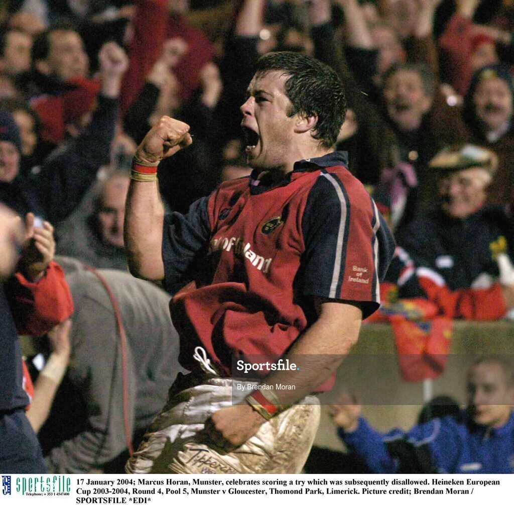 17 January 2004; Marcus Horan, Munster, celebrates scoring a try which was subsequently disallowed. Heineken European Cup 2003-2004, Round 4, Pool 5, Munster v Gloucester, Thomond Park, Limerick. Picture credit; Brendan Moran / SPORTSFILE *EDI*