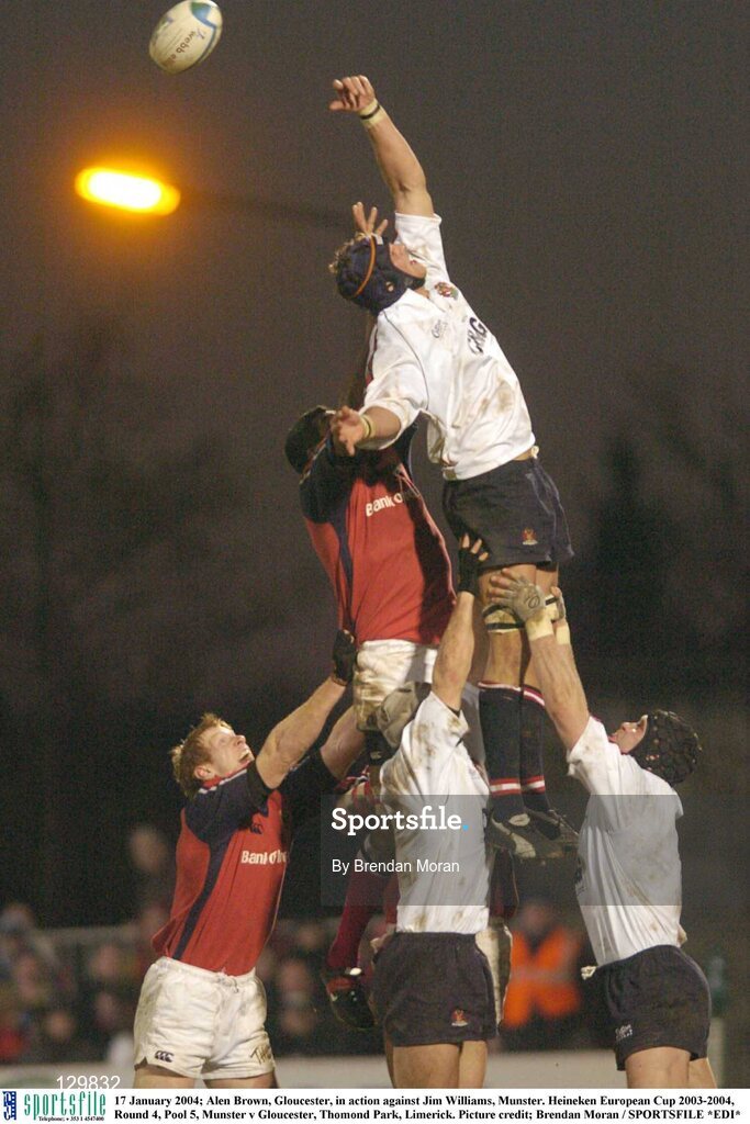 17 January 2004; Alen Brown, Gloucester, in action against Jim Williams, Munster. Heineken European Cup 2003-2004, Round 4, Pool 5, Munster v Gloucester, Thomond Park, Limerick. Picture credit; Brendan Moran / SPORTSFILE *EDI*
