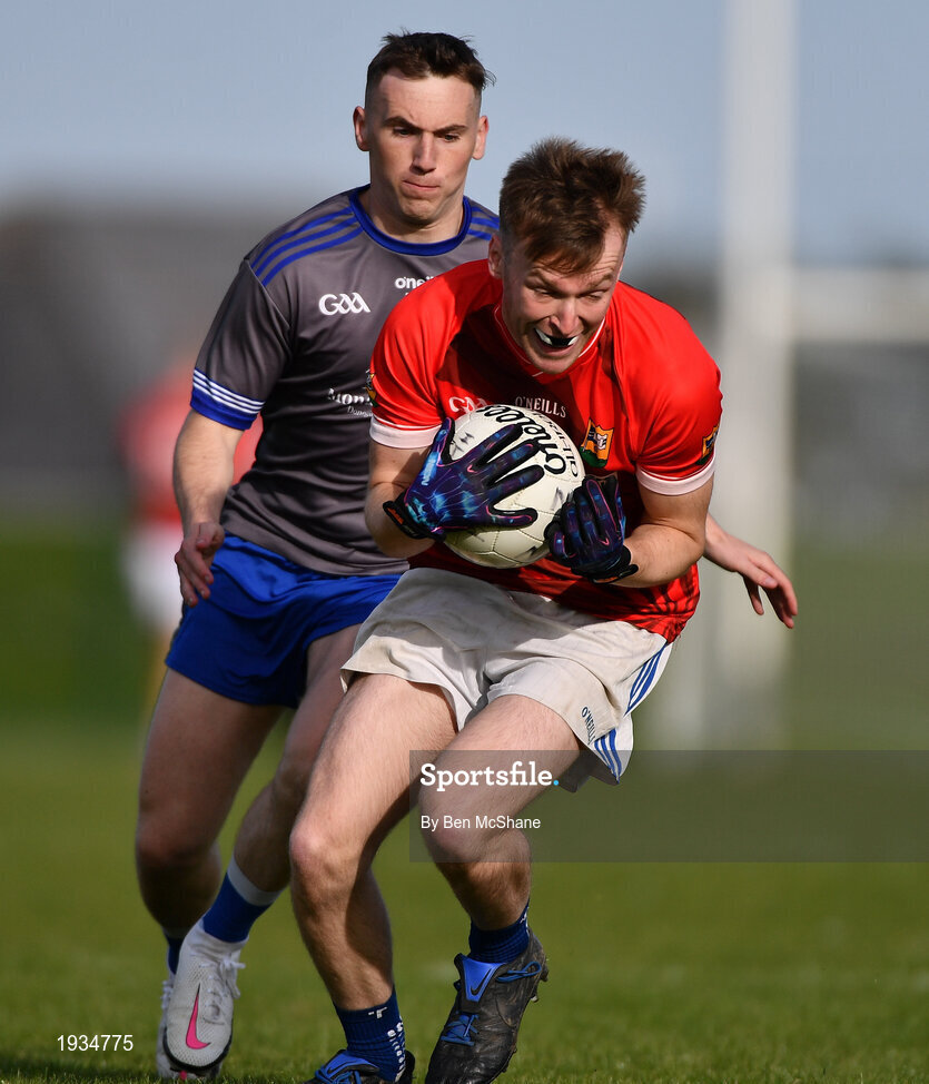 27 September 2020; Conor Keenan of Ardee St Mary's and Conor Whelan of Naomh Mairtin during the Louth County Senior Football Championship Final match between Naomh Mairtin and Ardee St Mary’s at Darver Louth Centre of Excellence in Louth. Photo by Ben McShane/Sportsfile