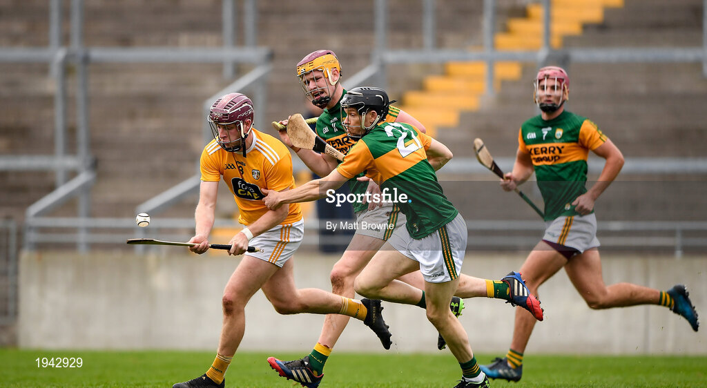 18 October 2020; Eoghan Campbell of Antrim in action against Colm Harty and Michael O'Leary of Kerry during the Allianz Hurling League Division 2A Final match between Antrim and Kerry at Bord na Mona O'Connor Park in Tullamore, Offaly. Photo by Matt Browne/Sportsfile