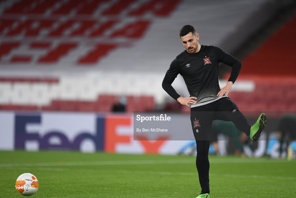 29 October 2020; Jordan Flores of Dundalk ahead of the UEFA Europa League Group B match between Arsenal and Dundalk at the Emirates Stadium in London, England. Photo by Ben McShane/Sportsfile
