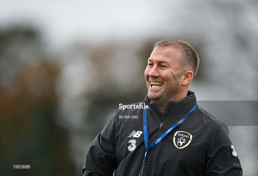 11 November 2020; Assistant manager Alan Reynolds during a Republic of Ireland U21 training session at the FAI National Training Centre in Abbotstown, Dublin. Photo by Seb Daly/Sportsfile