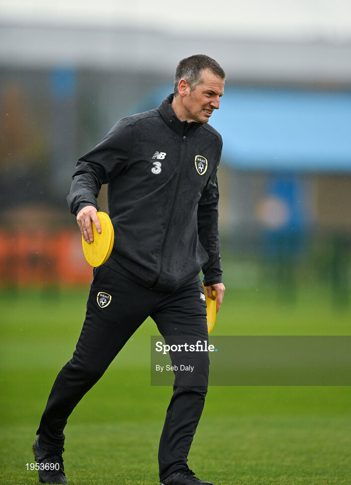 11 November 2020; Manager Jim Crawford during a Republic of Ireland U21 training session at the FAI National Training Centre in Abbotstown, Dublin. Photo by Seb Daly/Sportsfile