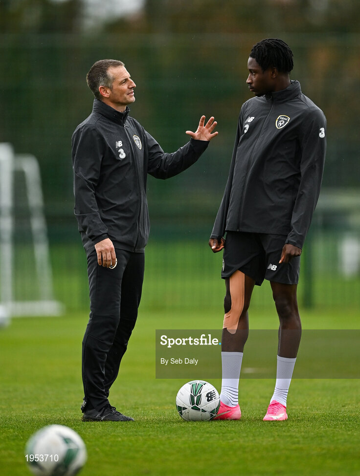 11 November 2020; Manager Jim Crawford and Joshua Kayode during a Republic of Ireland U21 training session at the FAI National Training Centre in Abbotstown, Dublin. Photo by Seb Daly/Sportsfile