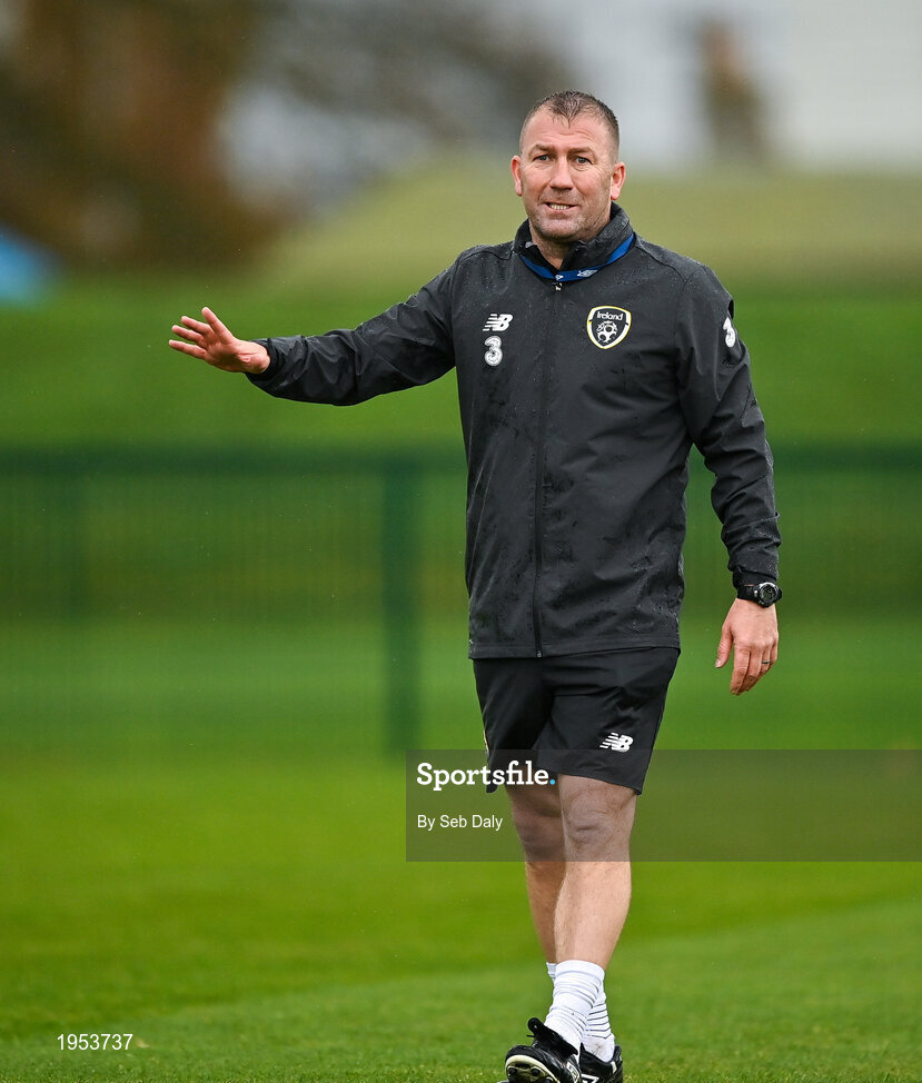 11 November 2020; Assistant manager Alan Reynolds during a Republic of Ireland U21 training session at the FAI National Training Centre in Abbotstown, Dublin. Photo by Seb Daly/Sportsfile