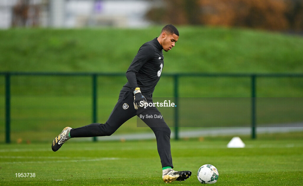 11 November 2020; Gavin Bazunu during a Republic of Ireland U21 training session at the FAI National Training Centre in Abbotstown, Dublin. Photo by Seb Daly/Sportsfile