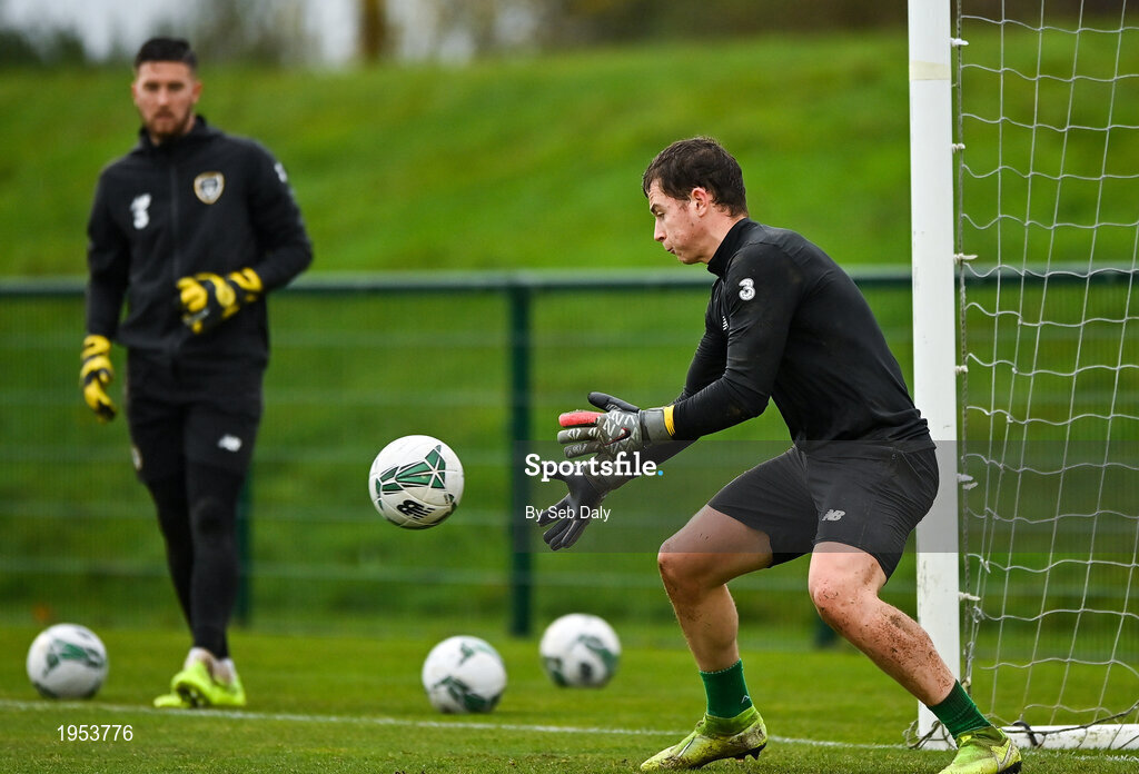 11 November 2020; Ed McGinty during a Republic of Ireland U21 training session at the FAI National Training Centre in Abbotstown, Dublin. Photo by Seb Daly/Sportsfile