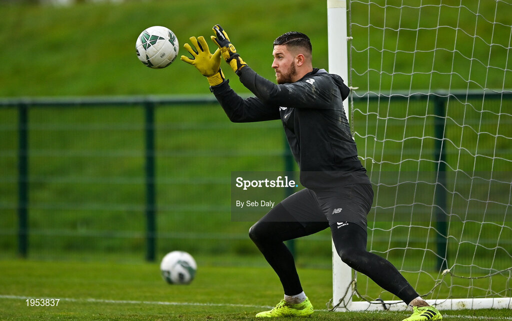 11 November 2020; Calum Ward during a Republic of Ireland U21 training session at the FAI National Training Centre in Abbotstown, Dublin. Photo by Seb Daly/Sportsfile