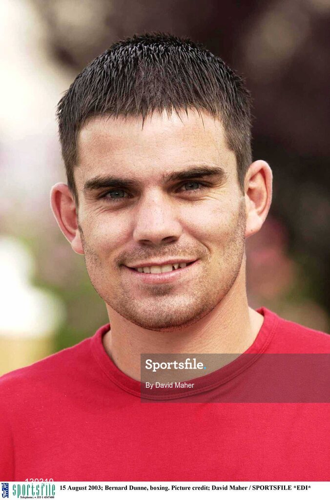 15 August 2003; Bernard Dunne, boxing. Picture credit; David Maher / SPORTSFILE *EDI*