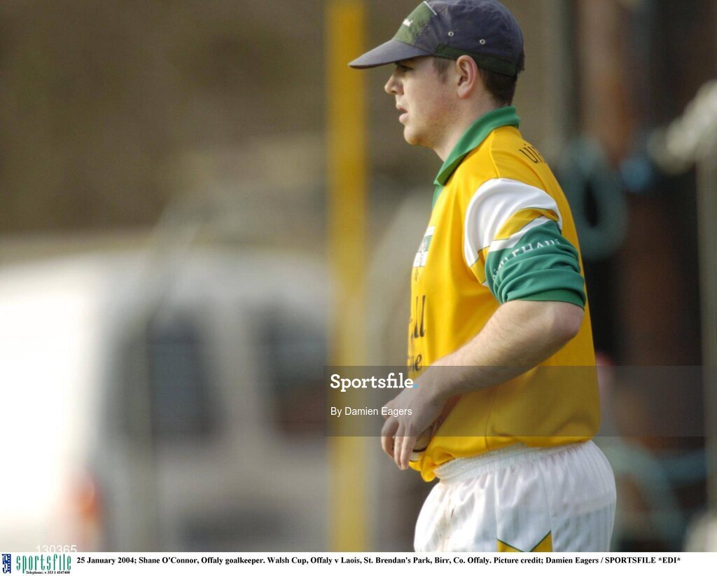 25 January 2004; Shane O'Connor, Offaly goalkeeper. Walsh Cup, Offaly v Laois, St. Brendan's Park, Birr, Co. Offaly. Picture credit; Damien Eagers / SPORTSFILE *EDI*
