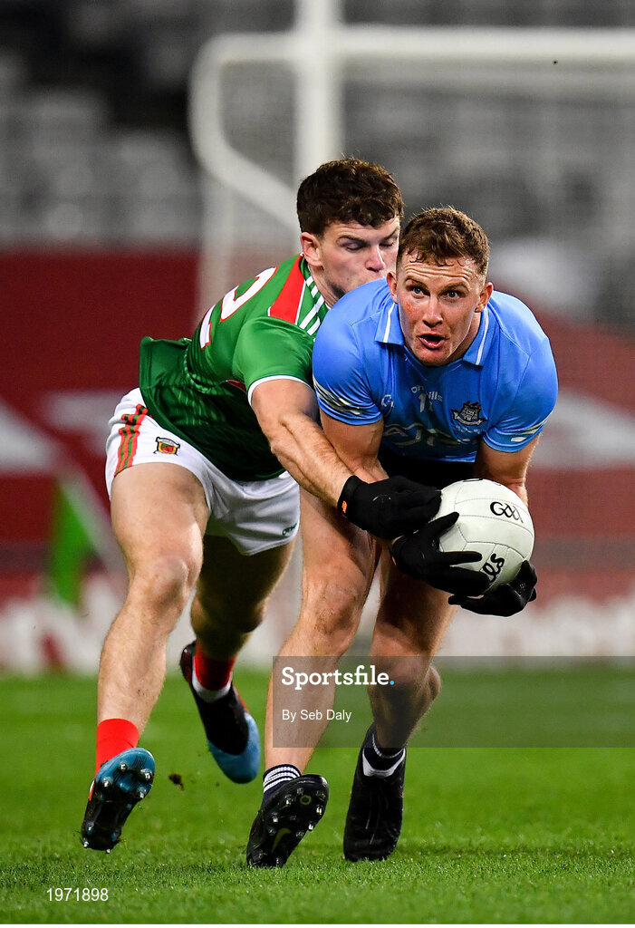 19 December 2020; Ciarán Kilkenny of Dublin in action against Jordan Flynn of Mayo during the GAA Football All-Ireland Senior Championship Final match between Dublin and Mayo at Croke Park in Dublin. Photo by Seb Daly/Sportsfile