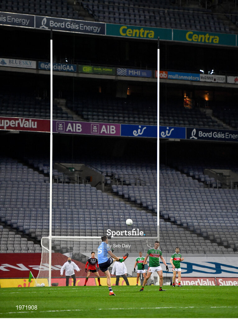 19 December 2020; Dean Rock of Dublin converts a free during the GAA Football All-Ireland Senior Championship Final match between Dublin and Mayo at Croke Park in Dublin. Photo by Seb Daly/Sportsfile