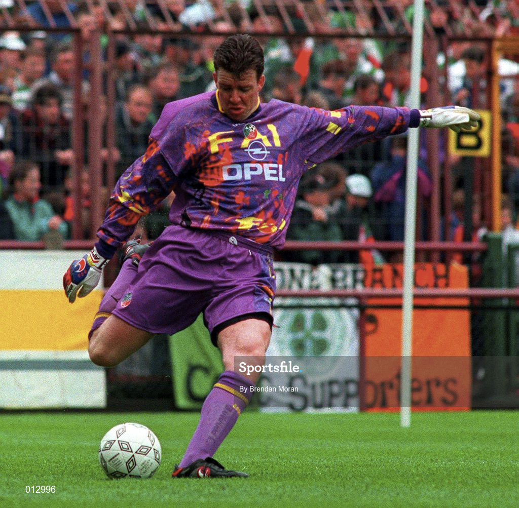 26 May 1996; Alan Kelly of Republic of Ireland XI during the Mick McCarthy Testimonial match between Republic of Ireland XI and Celtic at Lansdowne Road in Dublin. Photo by Brendan Moran/Sportsfile