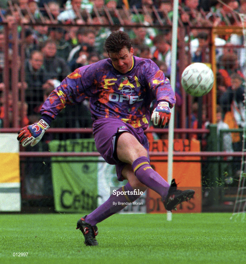 26 May 1996; Alan Kelly of Republic of Ireland XI during the Mick McCarthy Testimonial match between Republic of Ireland XI and Celtic at Lansdowne Road in Dublin. Photo by Brendan Moran/Sportsfile