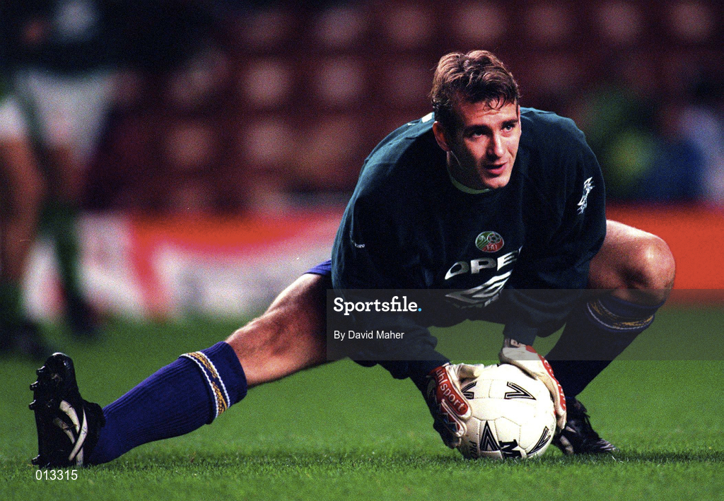 13 December 1994; Keith Branagan of Republic of Ireland prior to the B International match between England and Republic of Ireland at Anfield in Liverpool, England. Photo by David Maher/Sportsfile