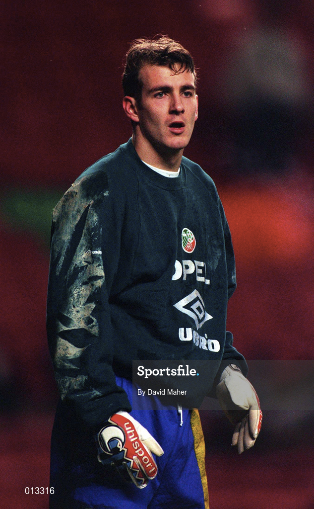 13 December 1994; Keith Branagan of Republic of Ireland prior to the B International match between England and Republic of Ireland at Anfield in Liverpool, England. Photo by David Maher/Sportsfile