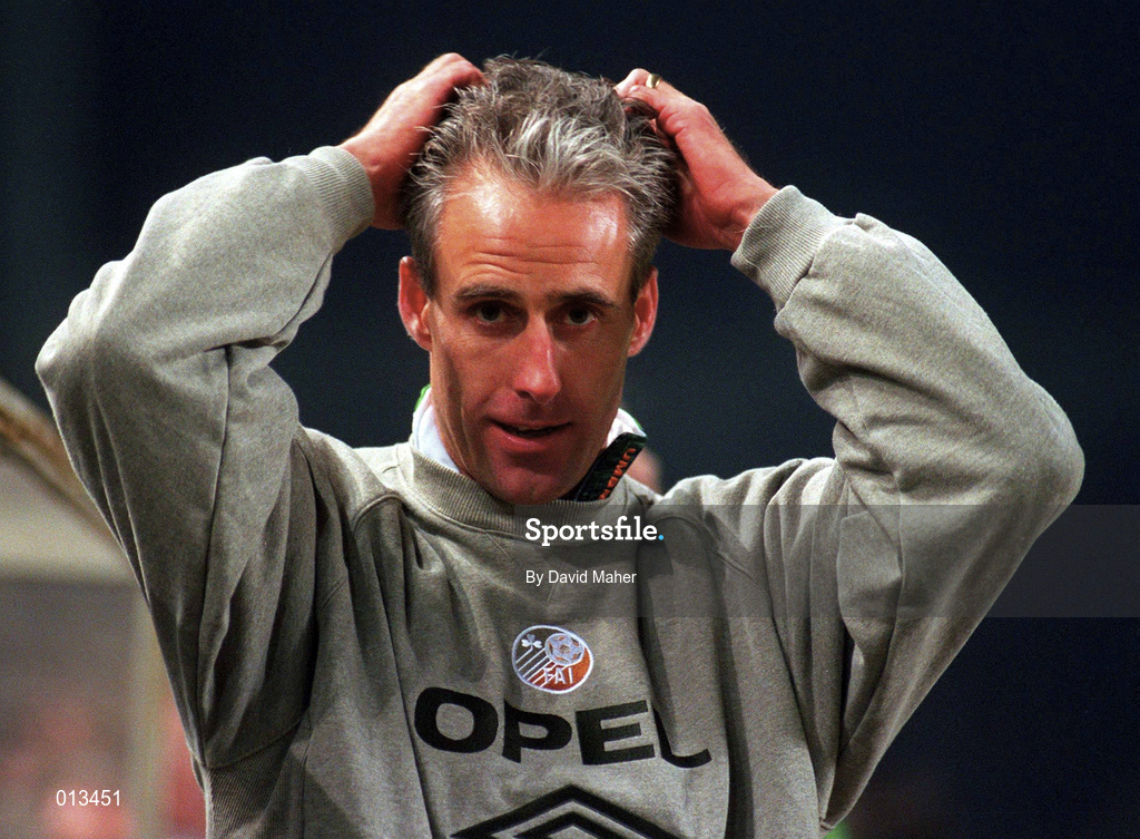 27 March 1996; Republic of Ireland manager Mick McCarthy on his first match in charge during the International Friendly match between Republic of Ireland and Russia at Lansdowne Road in Dublin. Photo by David Maher/Sportsfile