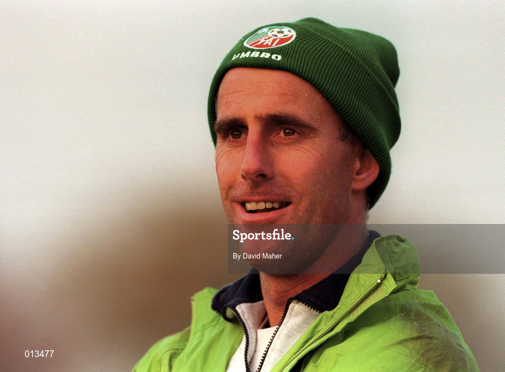 17 November 1998; Republic of Ireland manager Mick McCarthy during a Republic of Ireland training session at the Radnitchi Stadium in Belgrade, Yugoslavia. Photo by David Maher/Sportsfile