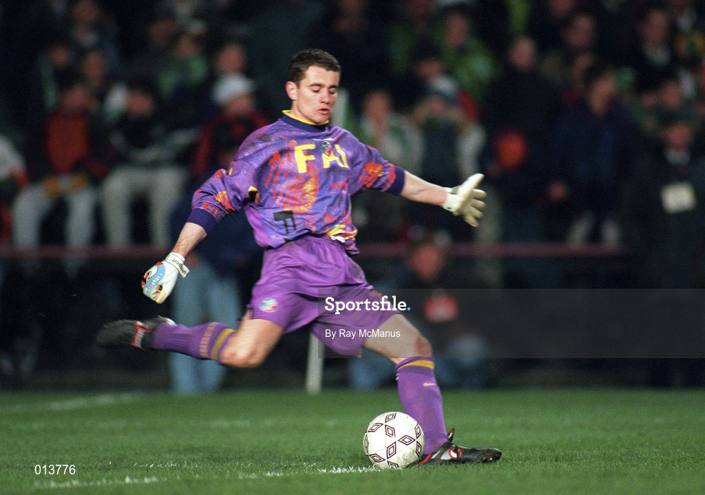 27 March 1996; Shay Given of Republic of Ireland during the International Friendly match between Republic of Ireland and Russia at Lansdowne Road in Dublin. Photo by Ray McManus/Sportsfile