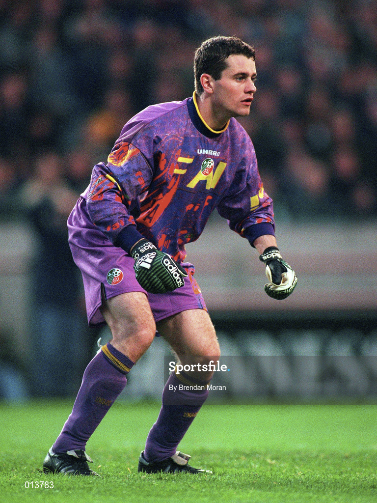 22 April 1998; Shay Given of Republic of Ireland during the International Friendly match between Republic of Ireland and Argentina at Lansdowne Road in Dublin. Photo by Brendan Moran/Sportsfile