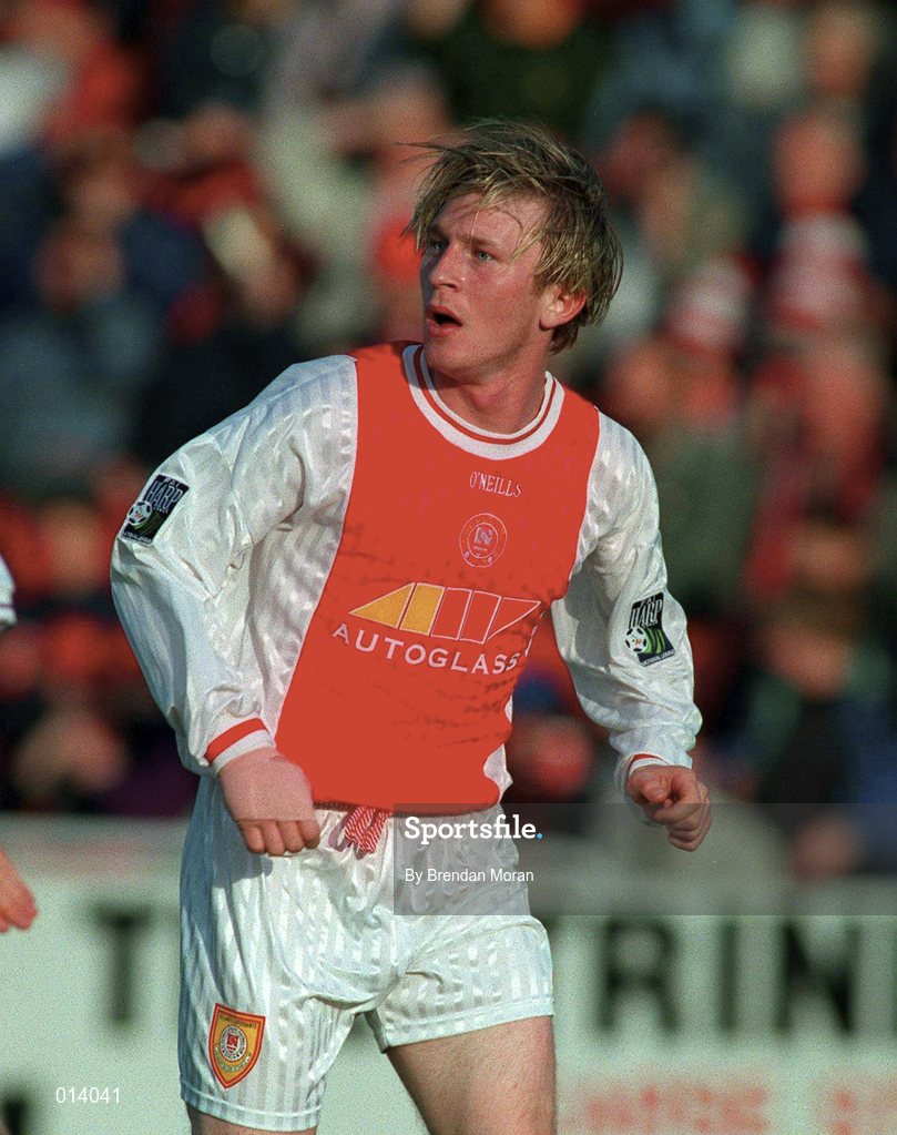 14 July 1998; Trevor Molloy of St Patrick's Athletic during the Club Friendly match between St Patrick's Athletic and Hearts at Richmond Park in Dublin. Photo by Brendan Moran/Sportsfile