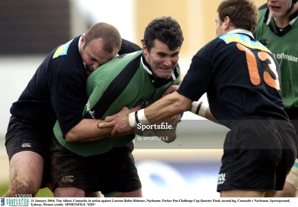 31 January 2004; Tim Allnut, Connacht, in action against Laurnet Baluc-Rittener, Narbonne. Parker Pen Challenge Cup Quarter Final, second leg, Connacht v Narbonne, Sportsground, Galway. Picture credit;  SPORTSFILE *EDI*
