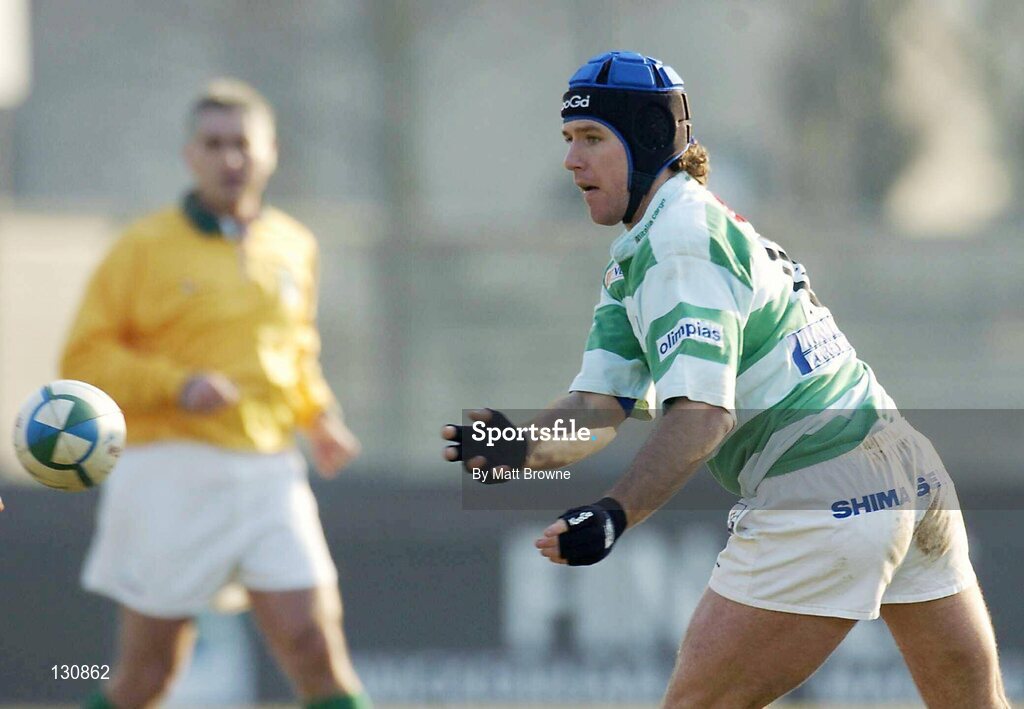 24 January 2004; Simon Mason, Benetton Treviso. Heineken European Cup 2003-2004, Round 5, Pool 5, Benetton Treviso v Munster, Stadio Comunale di Monigio, Treviso, Italy. Picture credit; Matt Browne / SPORTSFILE *EDI*